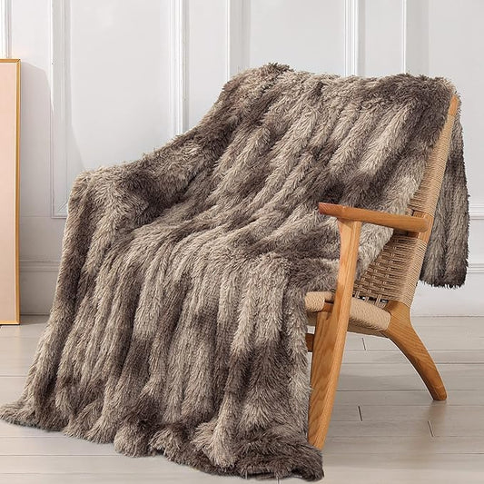 Tuddrom Decorative Extra Soft Faux Fur Throw Blanket,Solid Reversible Fuzzy Lightweight Long Hair Shaggy Blanket,Fluffy Cozy Plush Fleece Comfy Microfiber Fur Blanket for Couch Sofa Bed,Tie Dye Brown
