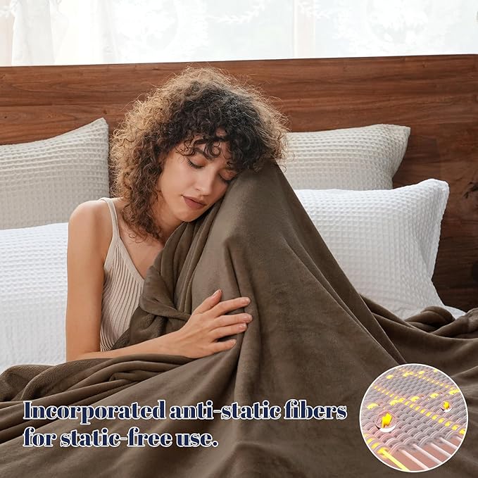 PHF Ultra Soft Fleece Blanket King Size, No Shed No Pilling Luxury Plush Cozy 300GSM Lightweight Blanket for Bed, Couch, Chair, Sofa Suitable for All Season, 108" x 90", Cocoa Brown