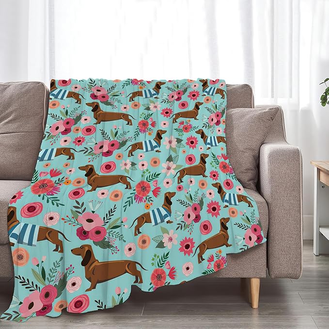 Dachshund Blanket Gifts for Dachshund Lover, Flannel Fleece Fuzzy Throw Blankets, Soft Warm Cozy Plush Weiner Dog Blanket Stuff Decoration for Women Kids Adult 50"x40"