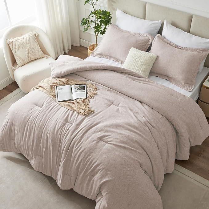 CozyLux Twin/Twin XL Comforter Set Dorm Bedding - 2 Pieces Warm Taupe Twin Extra Long Soft Luxury Cationic Dyeing Comforter for College, Breathable Boho Bed Sets with 1 Comforter and 1 Pillow Sham