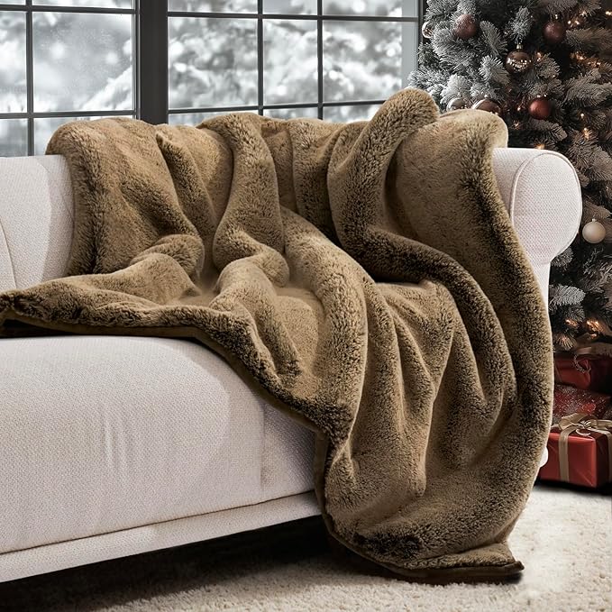 EVERGRACEHOME Luxury Soft Faux Chinchilla Fur Throw Blanket for Couch, Warm Thick Heavy Winter Throw Blanket 1220GSM for Bed, Fluffy Cozy Mink Blanket with Reversible Velvet, Brown Sable, 50"x60"