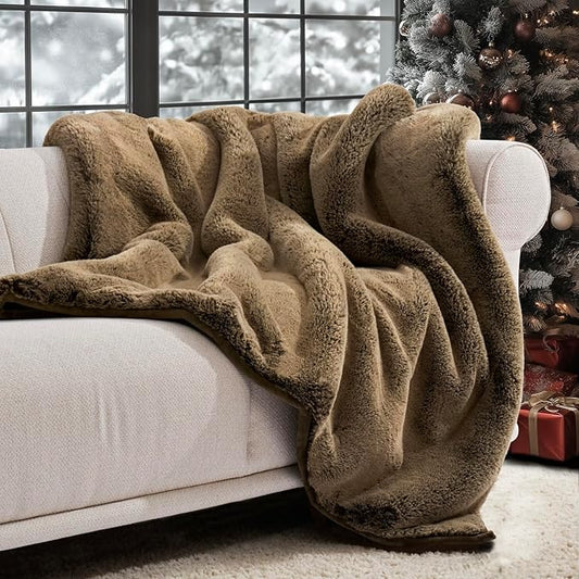 EVERGRACEHOME Luxury Soft Faux Chinchilla Fur Throw Blanket for Couch, Warm Thick Heavy Winter Throw Blanket 1220GSM for Bed, Fluffy Cozy Mink Blanket with Reversible Velvet, Brown Sable, 50"x60"