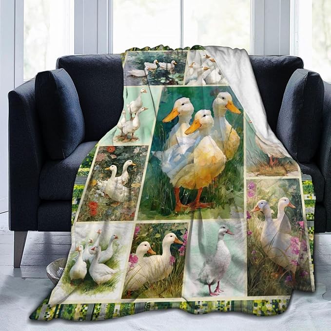Dynova Duck Blanket Cozy Plush Funny Ducks Throw Blankets Fuzzy Flannel Fleece Animal Decor Gifts for Girls Boys Women Men 60"X50"