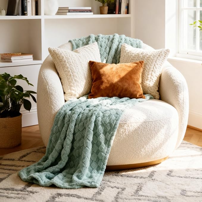 Bedsure GentleSoft Sage Green Twin XL Blanket for Bed - Super Soft Cozy Fleece Blankets for Women, Cute Throws for Girls, Dorm Room Essentials for Girls Teens Back to School, 66x90 Inches