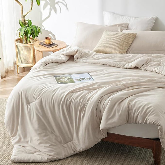 Bedsure Oversized Queen Comforter Set - Beige Soft Bedding for All Seasons, Cationic Dyed Bed Set, 3 Pieces, 1 Oversized Queen Size Comforter (98"x98") and 2 Pillow Shams (20"x26"+2")