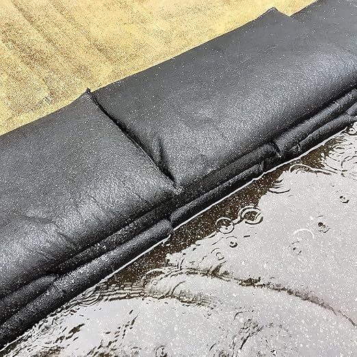 PIG Water Barrier - Sandless Sandbags for Flooding - 5 Pack - 24" L x 12" W x .25" H Water Diverter - PM50415