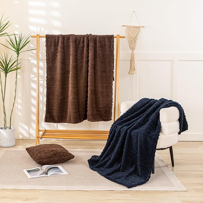 YUSOKI Sherpa Throw Blanket(Without Pillows)-3D Stylish Design Super Soft Cozy Blanket Thick Plush Fluffy Blankets for Teen Girls Women Couch Bed Sofa Chair Men Boys Gift(Brown,50"x65")