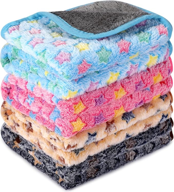 Reginary 4 Pcs Waterproof Guinea Pig Blankets Washable Small Animal Fleece Bedding Absorbent Guinea Pig Cage Liners Reusable Pet Pee Pad Sleep Mat for Hamster Ferret(Star Pattern,12 x 12 Inch)