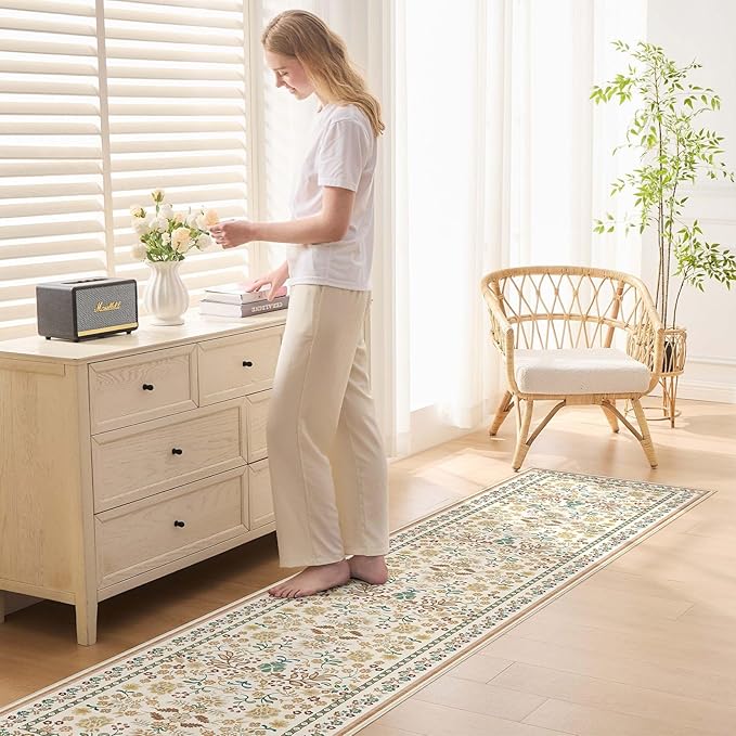 Runner Rug for Hallways Kitchen: 2x8 Washable Area Rug Boho Floral Soft Long Rug - Non-Slip Low Pile Throw Indoor Carpet for Entryway Kitchen Bedroom Laundry Bathroom - Brown