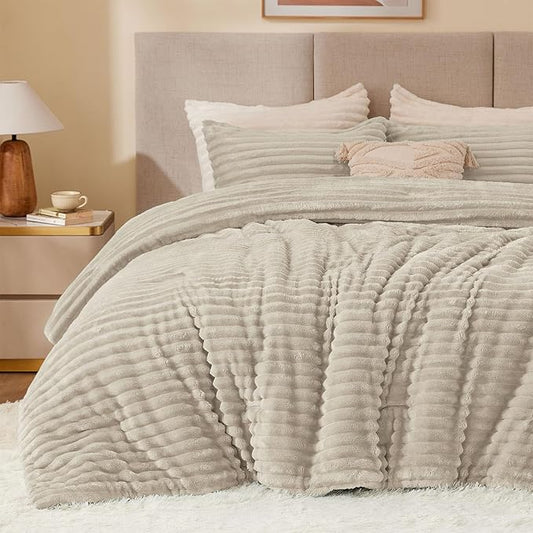 BEDELITE Fleece Full Comforter Set -Super Soft & Warm Fluffy Linen Bedding, Luxury Fuzzy Heavy Bed Set for Winter with 2 Pillow Cases