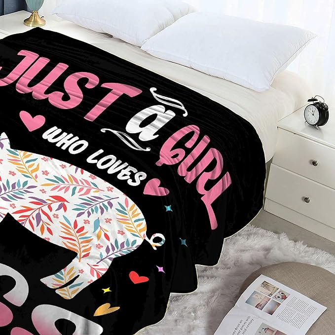 Just Girl Who Loves Pigs Blanket Soft Blankets and Throws Flannel Cozy Lightweight Quilt Gift Perfect for Bed Sofa Couch-80 x60 Large for Adult