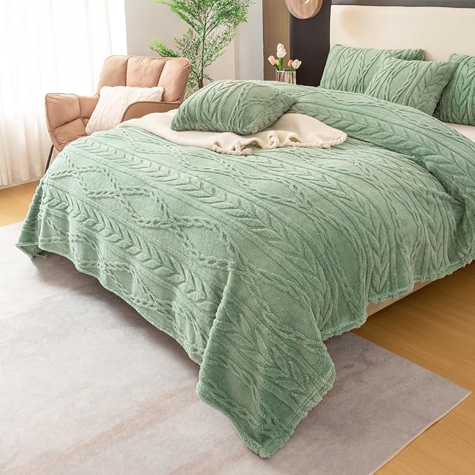 YUSOKI Sherpa Queen Size Blanket-3D Stylish Design Super Soft Fuzzy Cozy Warm Blanket Thick Plush Fluffy Furry Blankets for Teen Girls Women Couch Bed Sofa Chair Men Boys Gift(Sage Green,90"x90")