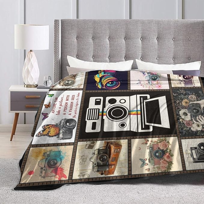 Retro Camera Fleece Blanket Photography Throw Blankets for Girls Boys Super Soft Warm Flannel Vintage Throws Gifts for Men Women Cozy Fuzzy Plush Stuffed Couch Bed Bedding Decor 50"X40"