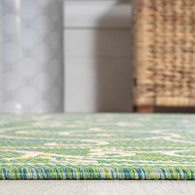 JONATHAN Y Vintage Filigree Indoor Outdoor Square Area Rug 5X5 Green/Ivory, Charleston Textured Weave for Backyard, Patio, Porch, Easy-Cleaning, High Traffic, Pet-Friendly, Non-Shedding (SMB106K-5SQ)