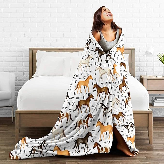 Horse Blanket Horse Gifts for Girls Boys Soft Throw Blanket Fleece Comfy Plush Flannel Travel for Outdoor Couch Sofa Birthday for Women Men Kids