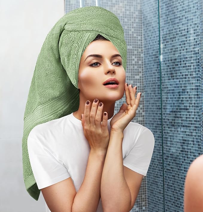 Utopia Towels 8 Piece Premium Towel Set, 2 Bath, 2 Hand, and 4 Wash Cloths, 600 GSM 100% Ring Spun Cotton, Highly Absorbent Towels for Bathroom, Gym, Hotel, and Spa, Sage Green