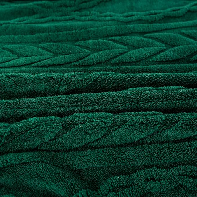 YUSOKI Sherpa Twin XL Blanket(Without Pillows)-3D Stylish Design Cozy Plush Fluffy Blankets for Teen Girls Women Couch Bed Sofa Chair Gift(Forest Green,65"x90")