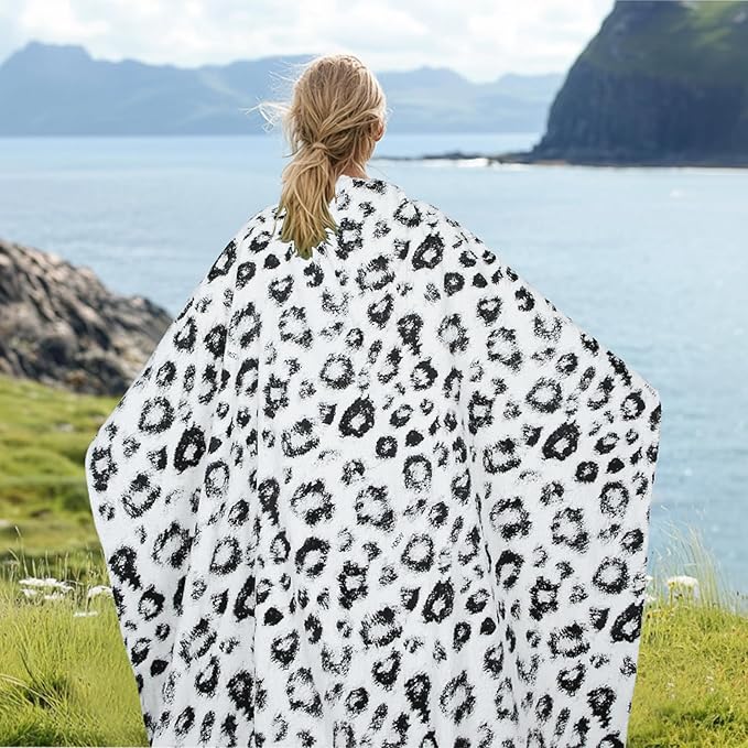 MACEVIA Boho Throw Blanket for Bed, Snow Leopard Printed Blanket, Woven Boho Blankets and Throws with Tassel for Couch Sofa, All Season Home Decor Cheetah Blanket (Snow Leopard 50"×70")