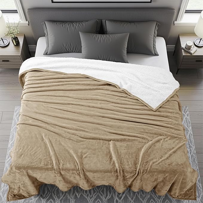 Utopia Bedding Sherpa Blanket Full Size (Camel, 90x84 Inches) - Soft Lightweight Plush Fleece Reversible Blanket for Bed, Sofa, Couch, Camping and Travel