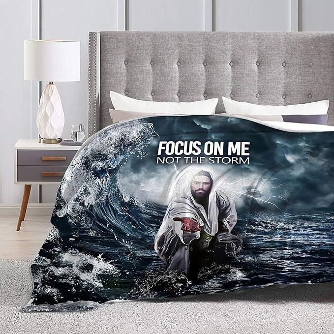 Jesus Blanket Christian Gifts for Men Women Jesus and Ocean Throw Blanket for Adults Ultra Soft Cozy Fleece Blanket for Couch Sofa Bed 40"x50"