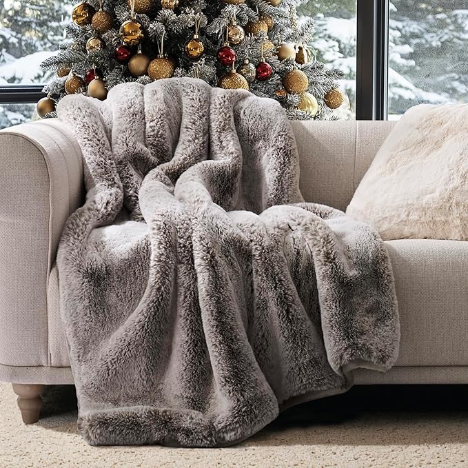 EVERGRACEHOME Luxury Soft Faux Chinchilla Fur Throw Blanket for Couch, Warm Thick Heavy Winter Throw Blanket 1220GSM for Bed, Fluffy Cozy Mink Blanket with Reversible Velvet, Champagne Fawn, 60"x80"