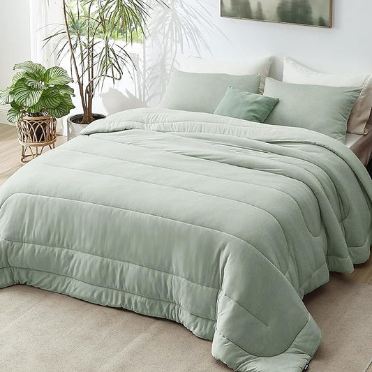 Bedsure California King Comforter Set - Cooling and Warm Bed Set, Sage Green Reversible Bedding for All Season, 3 Pieces, 1 California King Size Comforter (104"x96") and 2 Pillow Cases (20"x36")