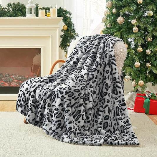 Cozy Bliss Luxury Faux Fur Throw Blanket Leopard Print, Non Shedding Double Sided Sherpa Blankets Super Soft Fluffy Thick Warm Throws Home Decor for Couch Bed Sofa Women,50"*60"Inches Snow Leopard