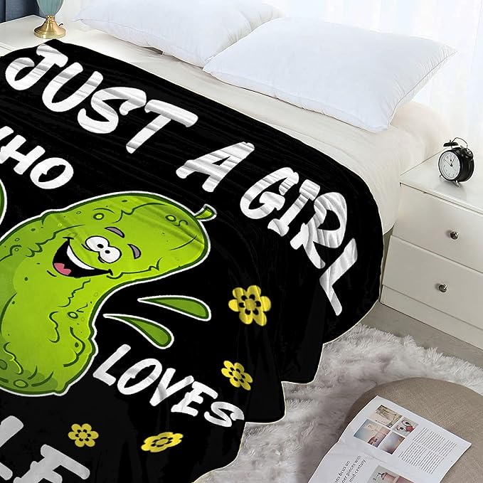 Just Girl Loves Pickles Blanket Soft Blankets and Throws Flannel Cozy Lightweight Quilt Gift Perfect for Bed Sofa Couch-120 x90 Extra Large for Family