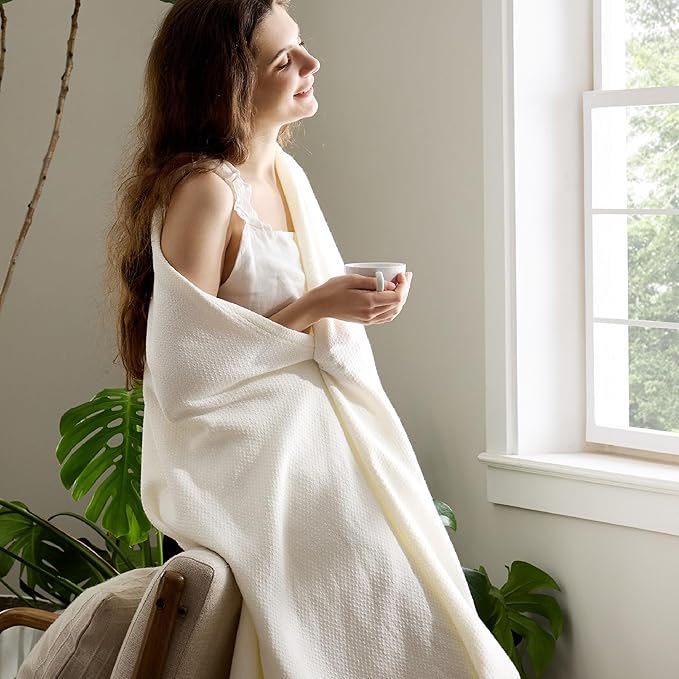 Bedsure 100% Cotton Blanket Full Size for Bed - Breathable and Lightweight, Soft Cozy Textured Herringbone Woven Blanket for Summer Spring, Ivory, 80x90 inches