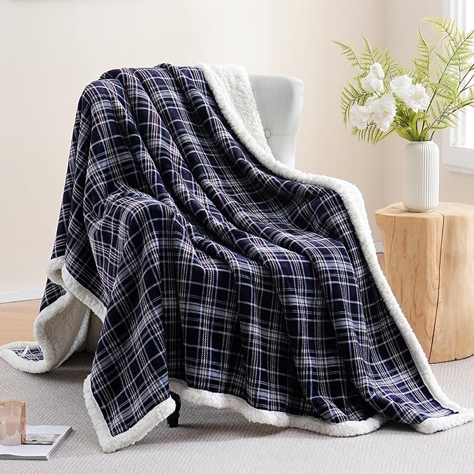 PU MEI Sherpa Fleece Throw Blanket 60" x 80" Reversible Plush Fluffy Large Big Blanket Lattice Flannel Blankets for All Season Use,Navy Blue Check
