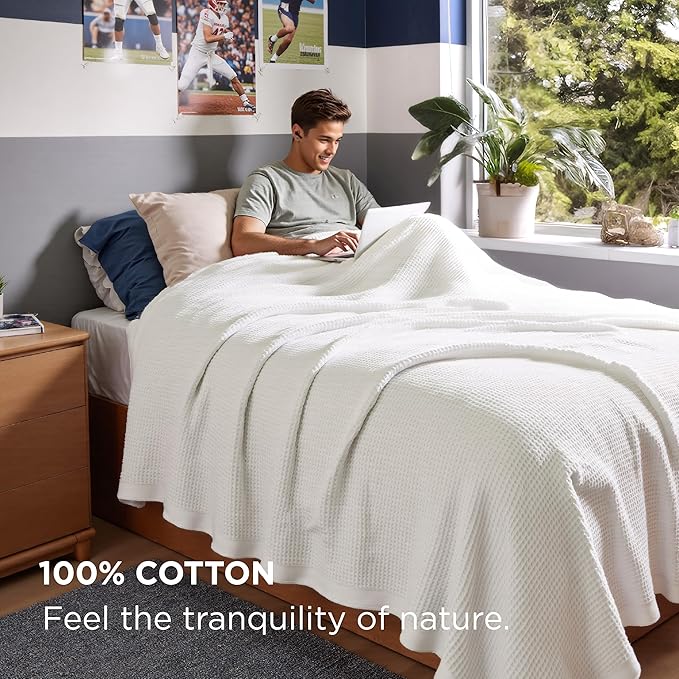 Bedsure Gentlesoft 100% Cotton Blanket Twin XL Size for College Dorm - Breathable and Soft, Waffle Weave Twin Blanket for Summer, Dorm Room Essentials, White, 66x90 inches