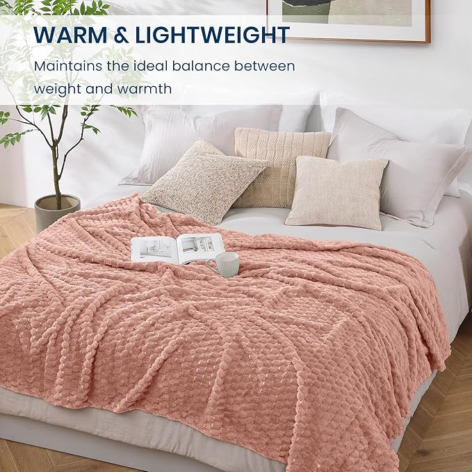 Monbix Pink Fleece Throw Blanket for Couch- Room Decor Soft Cozy Blankets for Women, Lightweight Fleece Flannel Bed Blanket Suitable for All Seasons(50"×60",Pink)