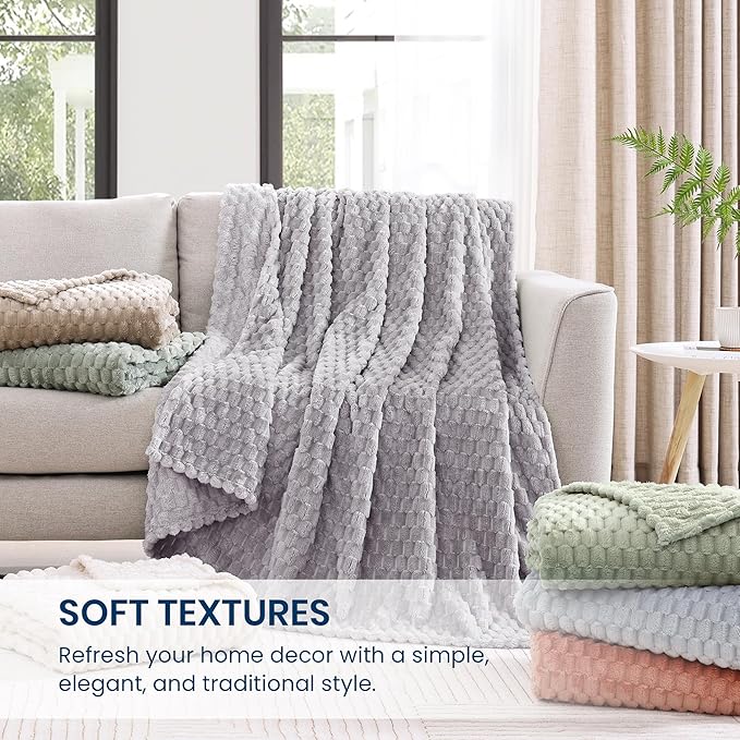 Monbix Cloud Grey Fleece Throw Blanket for Couch- Room Decor Soft Cozy Blankets for Women, Lightweight Fleece Flannel Bed Blanket Suitable for All Seasons(50"×60",Cloud Grey)