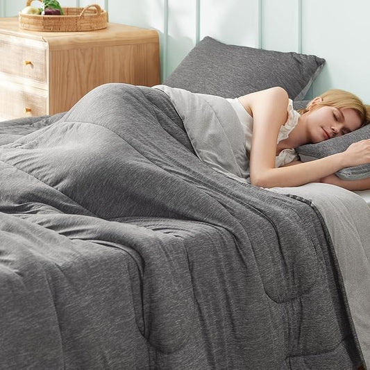 Bedsure King Comforter Set - Cooling and Warm Bed Set, Light Grey Reversible Bedding for All Season, 3 Pieces, 1 King Size Comforter (102"x90") and 2 Pillow Cases (20"x36")
