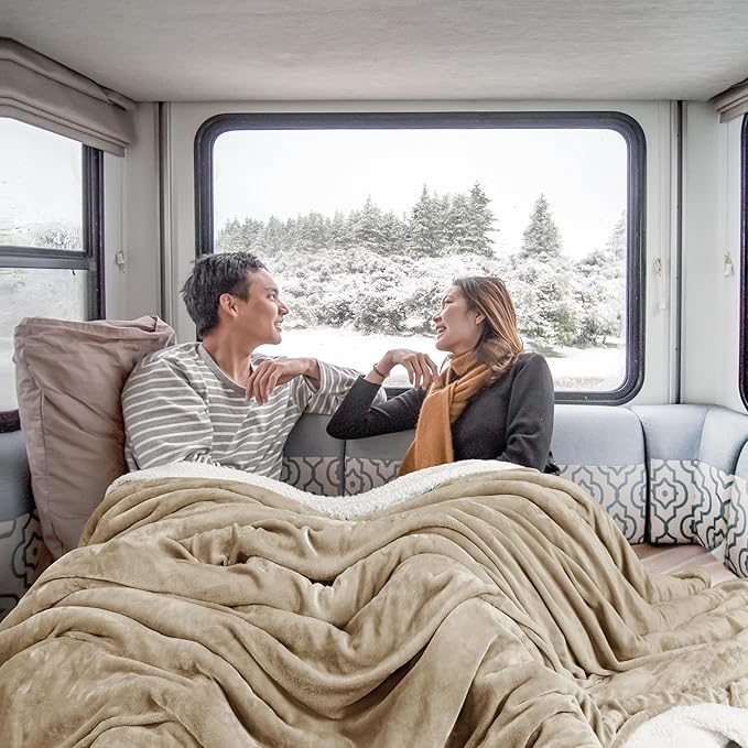 Utopia Bedding Sherpa Blanket California King Size (Camel, 102x96 Inches) - Soft Lightweight Plush Fleece Reversible Blanket for Bed, Sofa, Couch, Camping and Travel