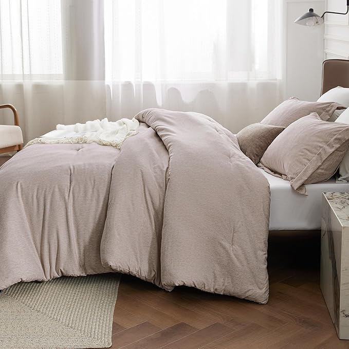 Bedsure Twin/Twin XL Comforter Set - Warm Taupe Soft Bedding for All Seasons, Cationic Dyed Bed Set, 2 Pieces, 1 Twin Size Comforter (68"x88") and 1 Pillow Sham (20"x26"+2")