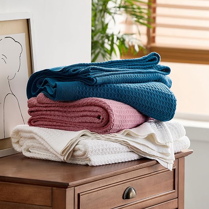 Bedsure Gentlesoft 100% Cotton Large Throw Blanket for Couch 50x70 inches - Breathable and Soft, Waffle Weave Throw Blanket for Office, Dusty Rose