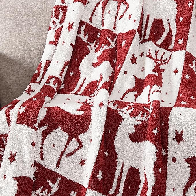 WRENSONGE Christmas Throw Blanket, Red Deer Pattern, Soft Cozy Fluffy Warm Throw Blankets for Couch, Sofa, Chair, Bed, Camping, Picnic, Travel Lightweight Bed Blanket - 50"*60"