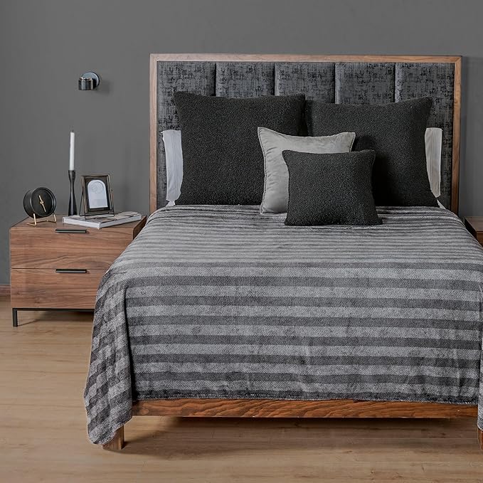 Vianney - Lightweight Blanket - Shadow/Throw Blanket - 100% Polyester - Modern Dark-Tone Striped Design - Lightweight Breathable Layering