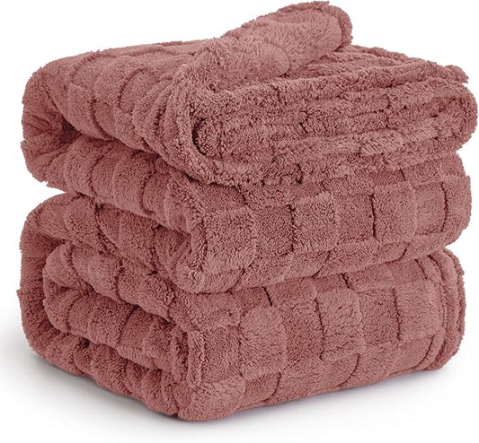 Bedsure GentleSoft Blankets Queen Size for Bed - Super Soft Cozy Blanket for Women Men Girls, Large Fuzzy Fleece Throw for Bedroom Decor, Dusty Pink, 90x90 Inches