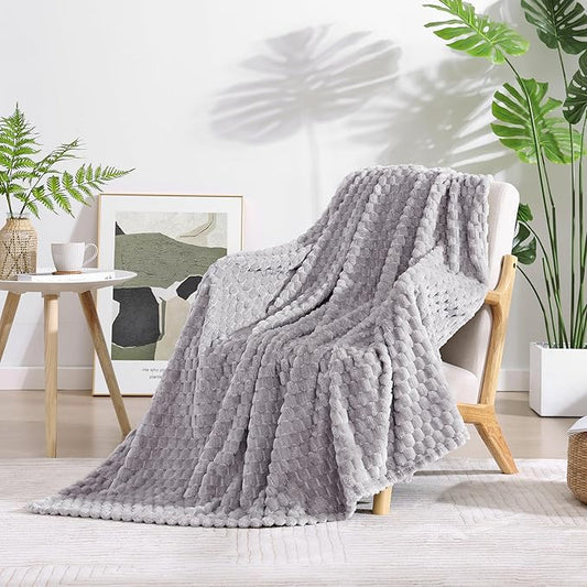 Monbix Cloud Grey Fleece Throw Blanket for Couch- Room Decor Soft Cozy Blankets for Women, Lightweight Fuzzy Fleece Flannel Bed Blanket Suitable for All Seasons(60"×80",Cloud Grey)