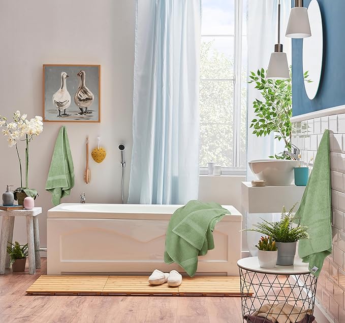Utopia Towels 8 Piece Premium Towel Set, 2 Bath, 2 Hand, and 4 Wash Cloths, 600 GSM 100% Ring Spun Cotton, Highly Absorbent Towels for Bathroom, Gym, Hotel, and Spa, Sage Green