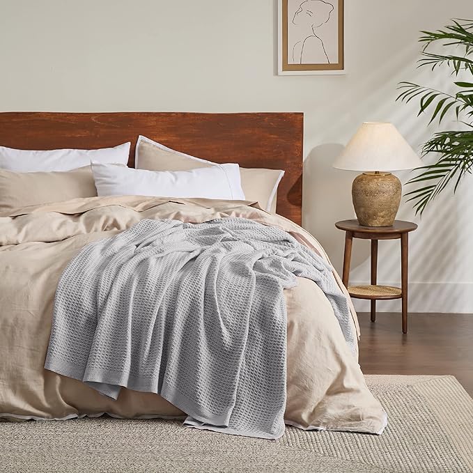 Bedsure Gentlesoft 100% Cotton Blanket Queen Size for Bed - Breathable and Soft, Thick Cozy Waffle Weave Christmas Blanket Gift for Women, Grey, 90x90 Inches