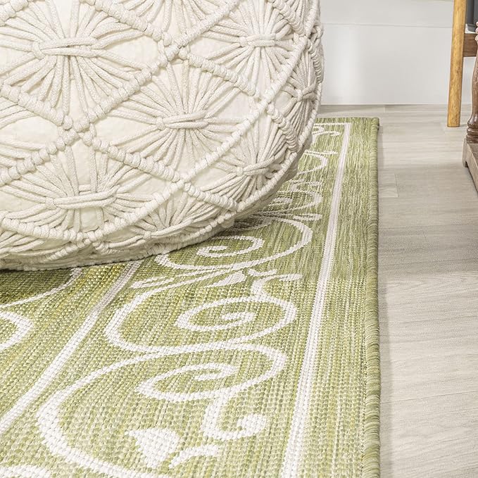 JONATHAN Y Vintage Filigree Indoor Outdoor Runner Rug 2X8 Green/Cream, Charleston Textured Weave for Backyard, Patio, Porch, Easy-Cleaning, High Traffic, Pet-Friendly, Non-Shedding (SMB106H-28)