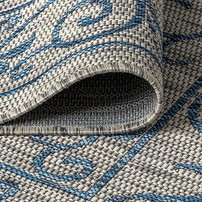 JONATHAN Y Vintage Filigree Indoor Outdoor Round Area Rug 5 Ft Gray/Navy, Charleston Textured Weave for Backyard, Patio, Porch, Easy-Cleaning, High Traffic, Pet-Friendly, Non-Shedding (SMB106C-5R)